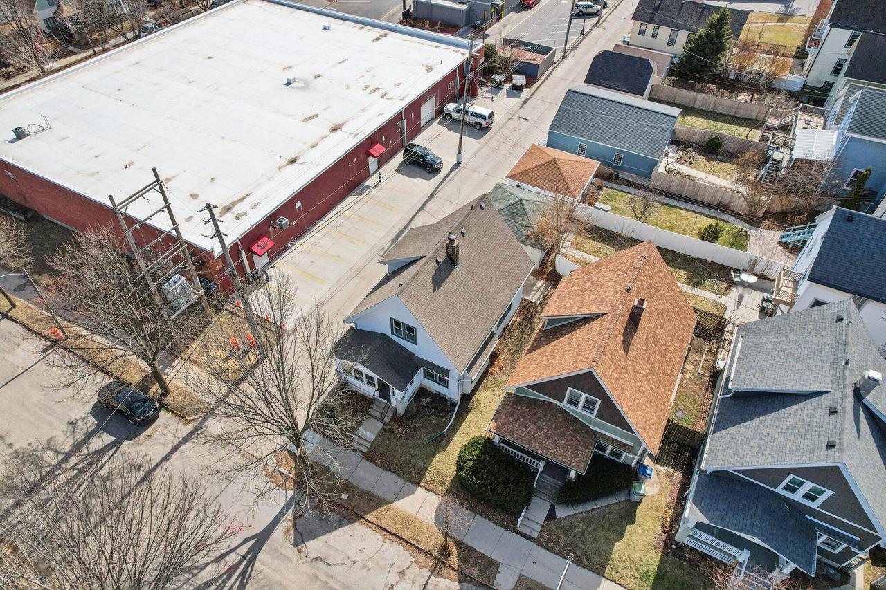 817 East Otjen STREET