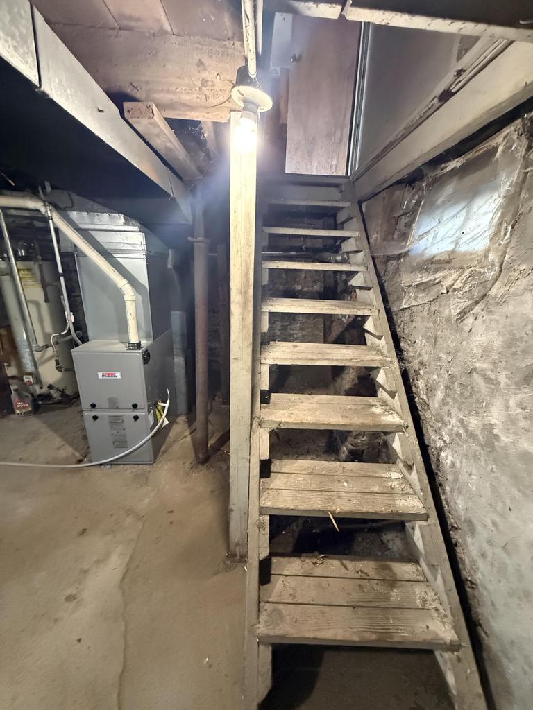 220 South Locust STREET