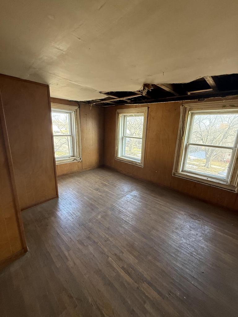 220 South Locust STREET