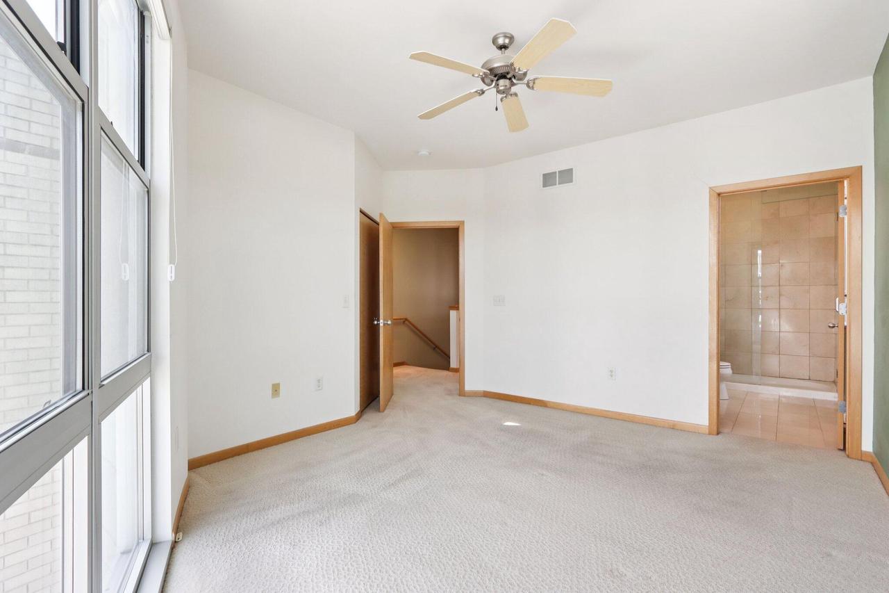 2118 North Commerce STREET