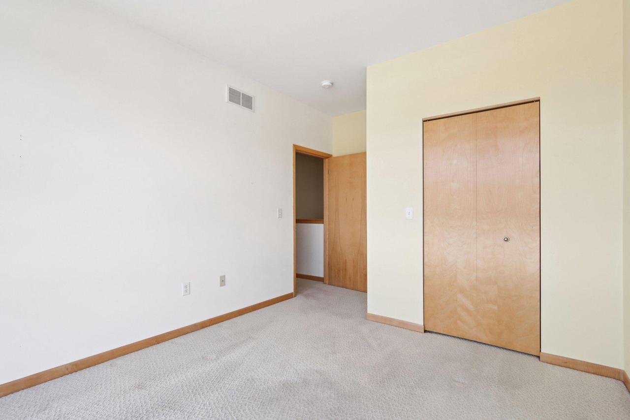 2118 North Commerce STREET