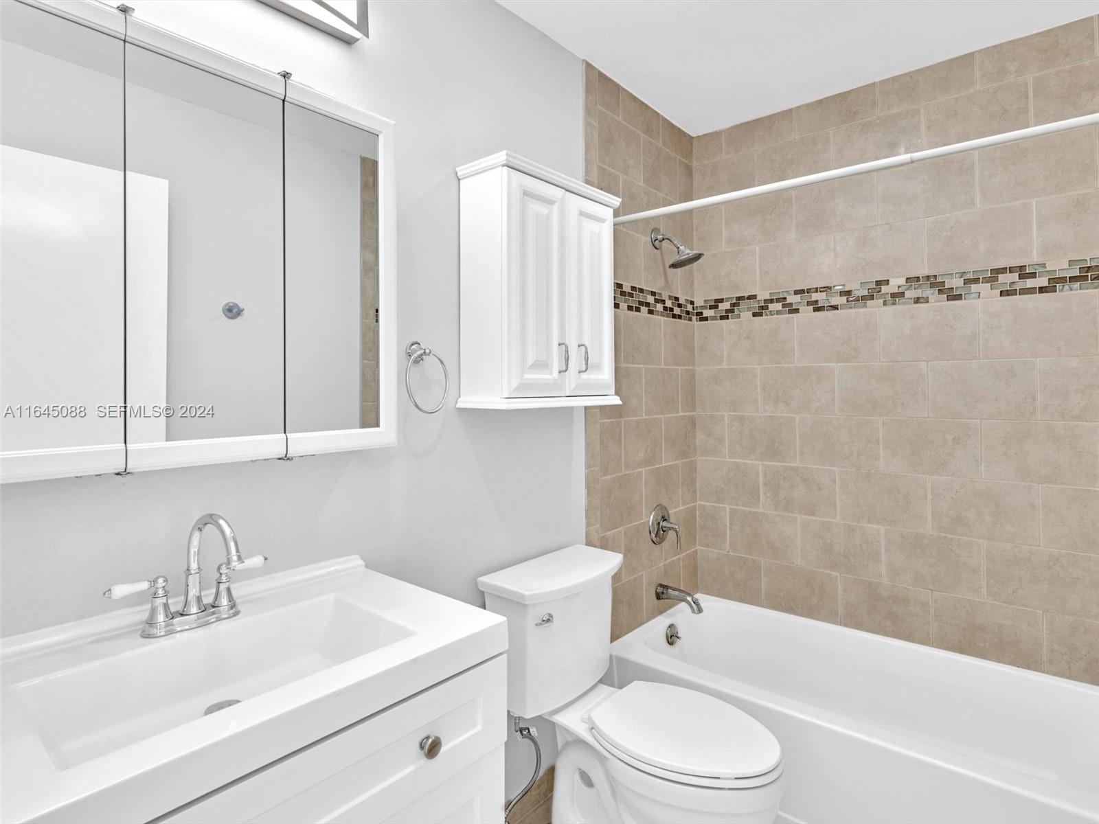 1281 SW 32nd Street