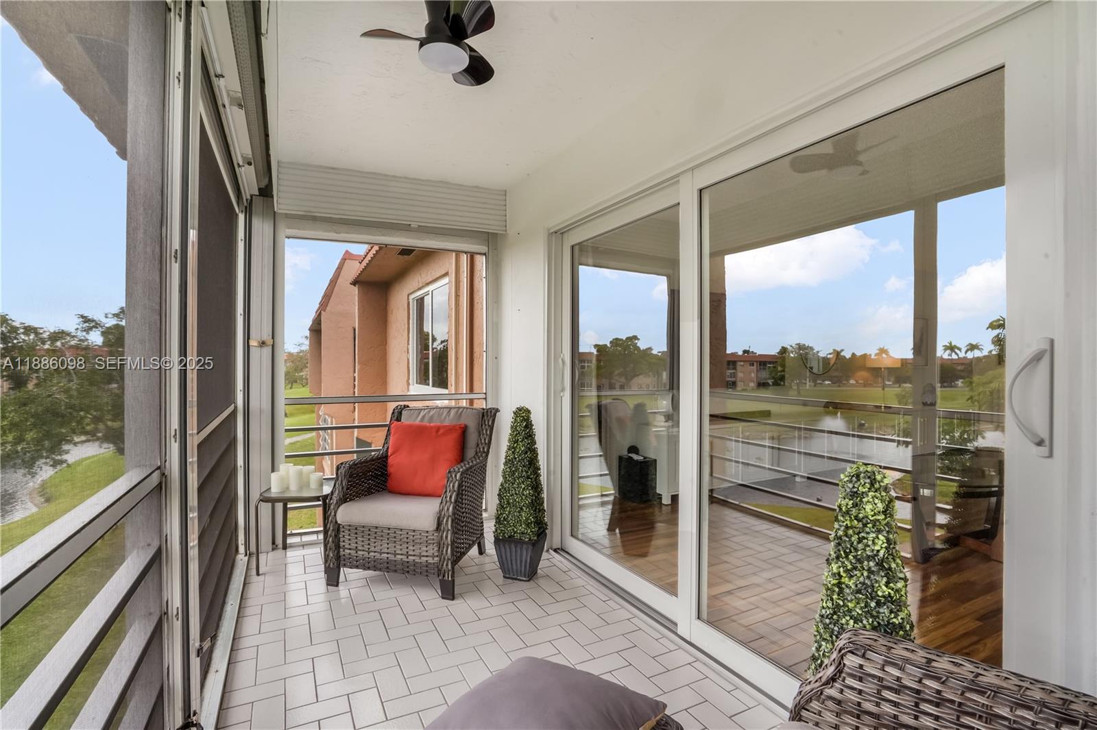 9841 Sunrise Lakes Boulevard Unit: 307
