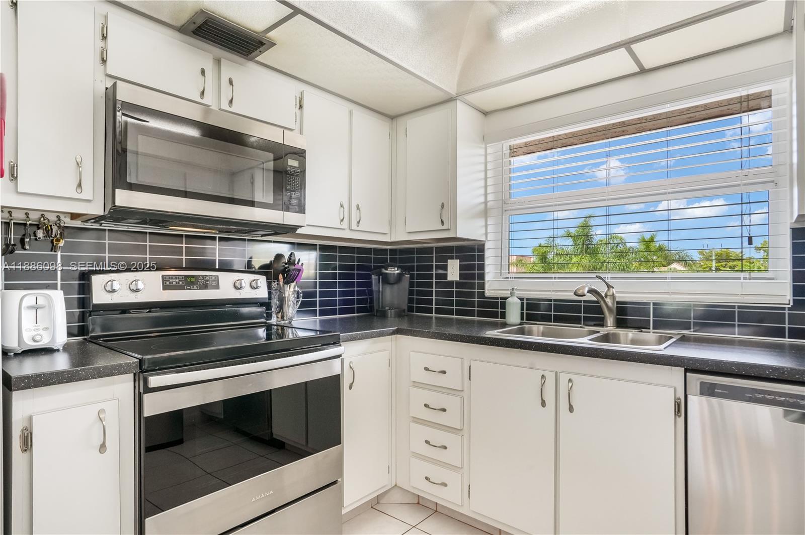 9841 Sunrise Lakes Boulevard Unit: 307