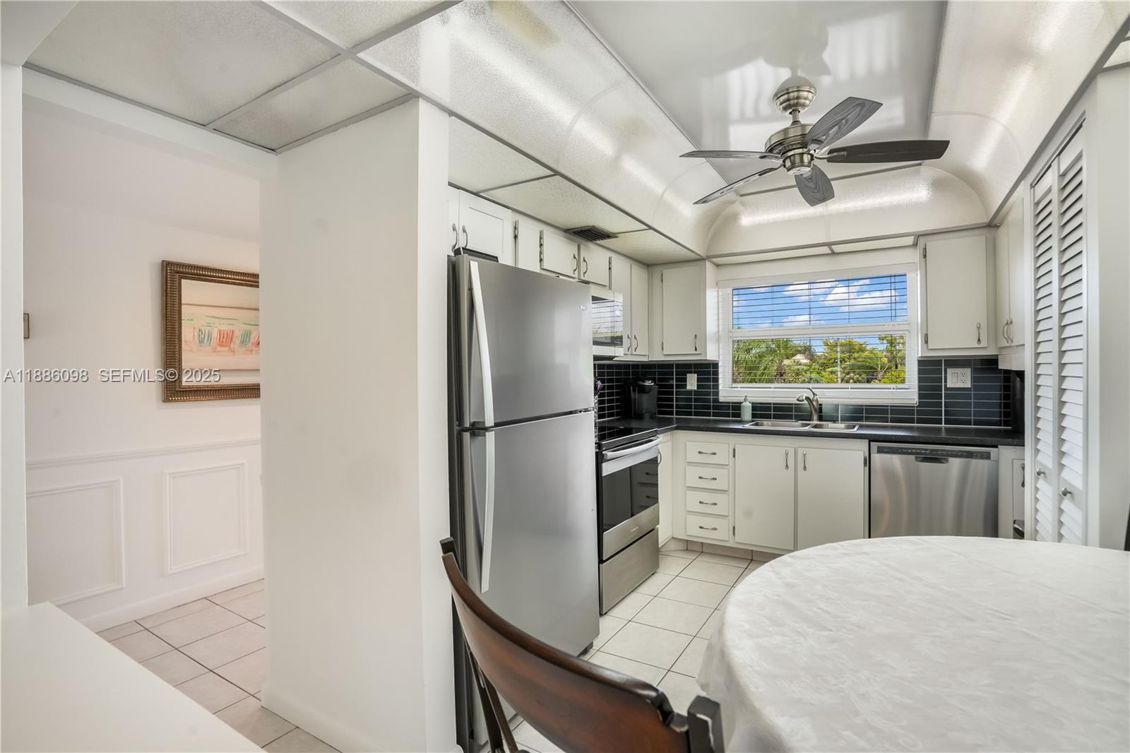 9841 Sunrise Lakes Boulevard Unit: 307
