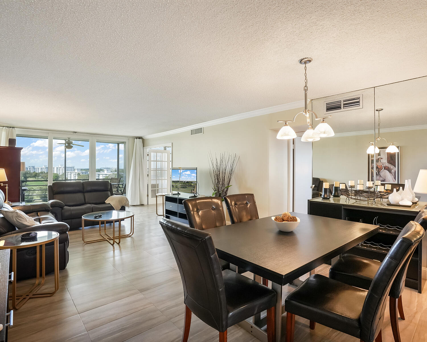 2671 S Course Dr 907