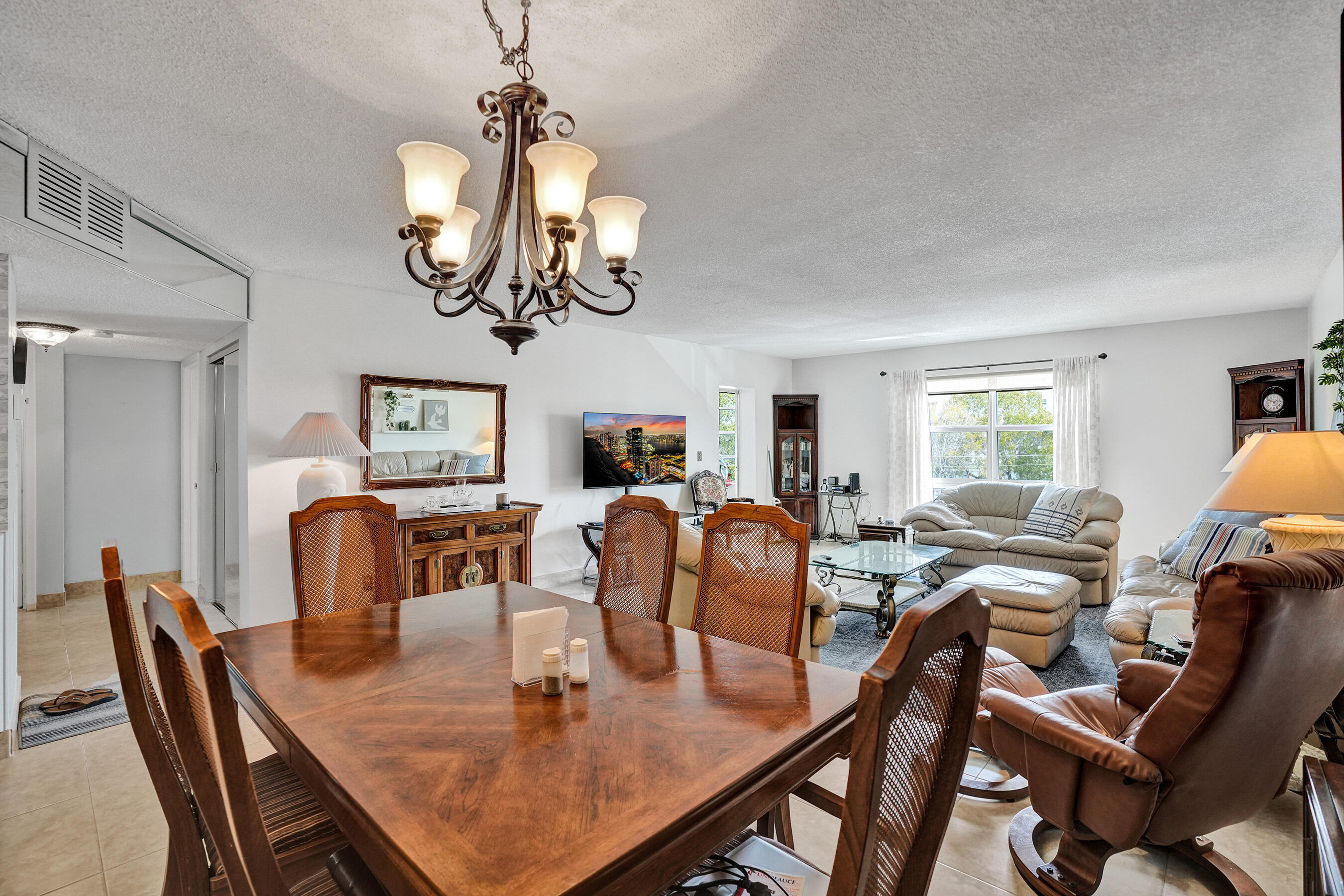 4770 NW 21st Street 306