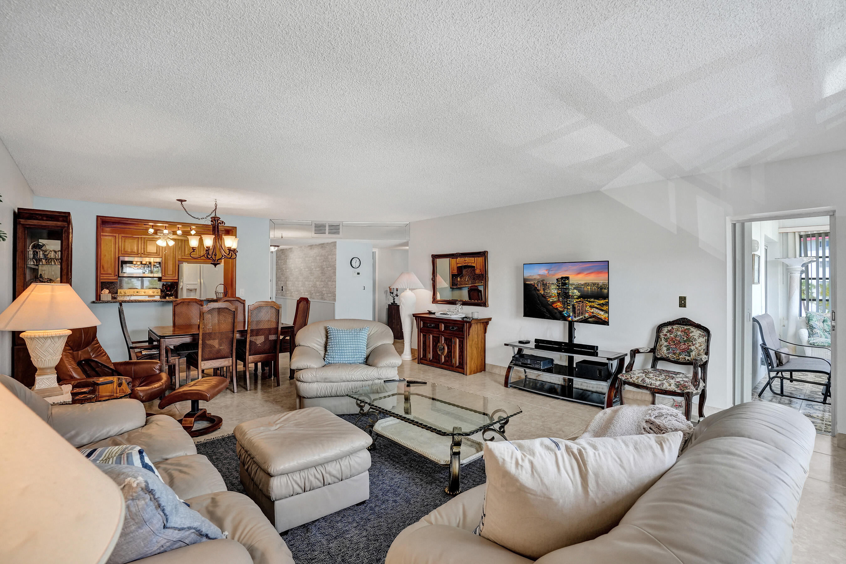 4770 NW 21st Street 306