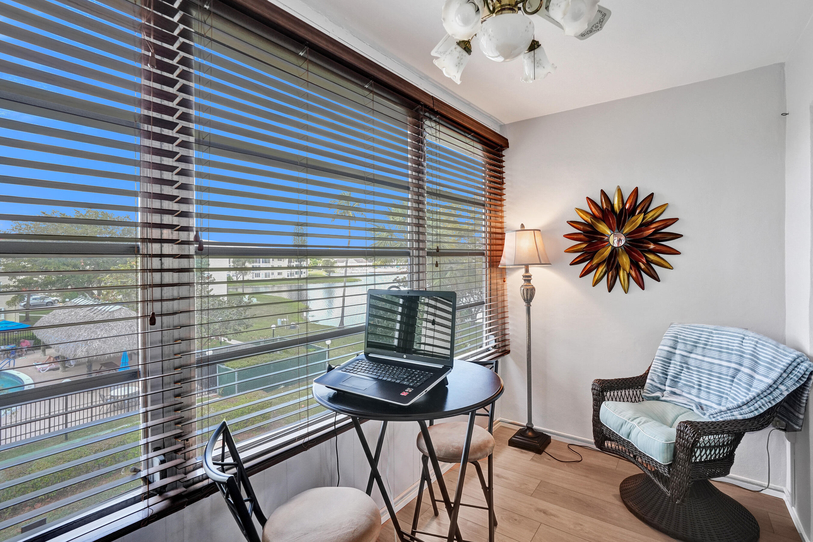2901 E Sunrise Lakes Drive E Unit: 305