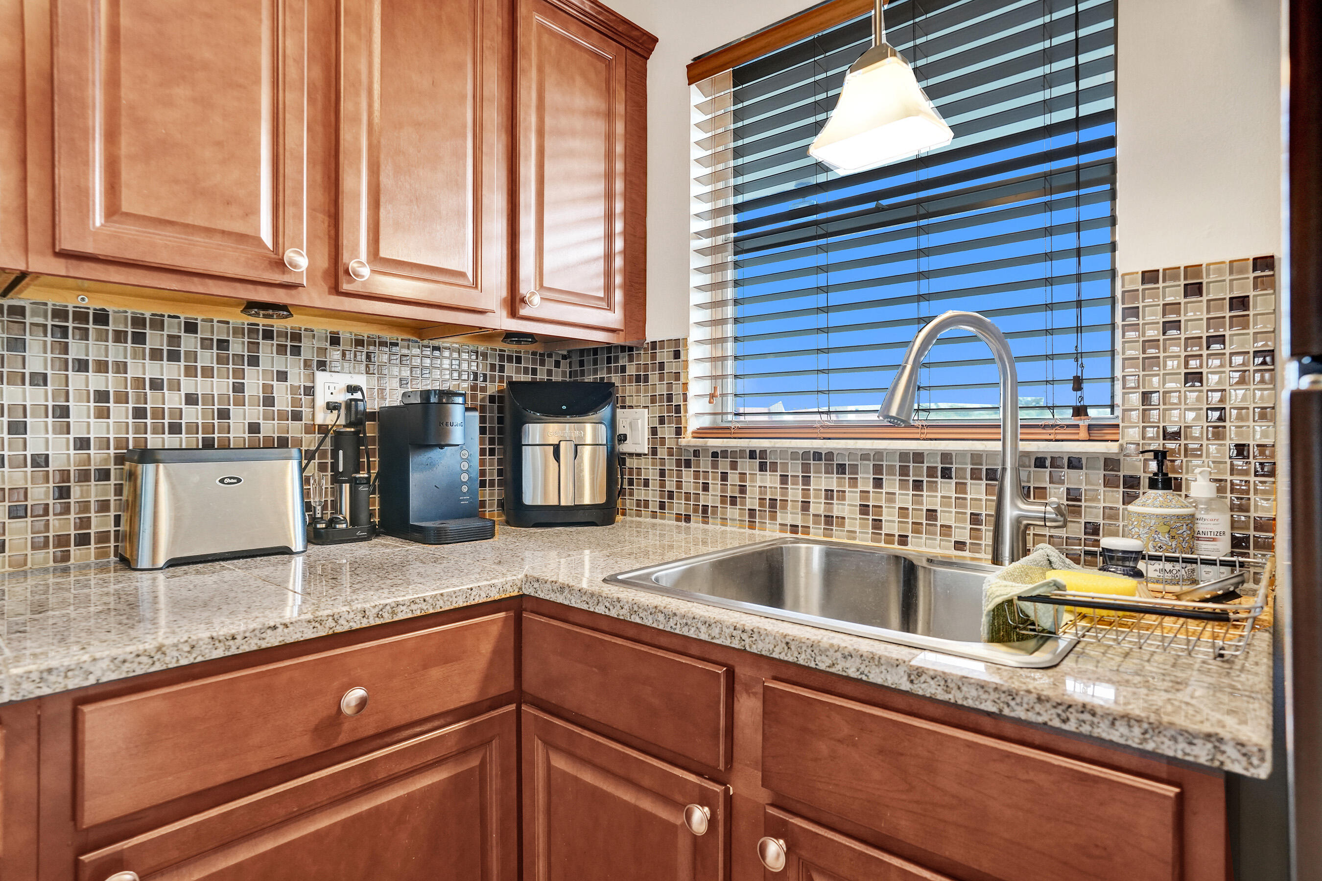 2901 E Sunrise Lakes Drive E Unit: 305