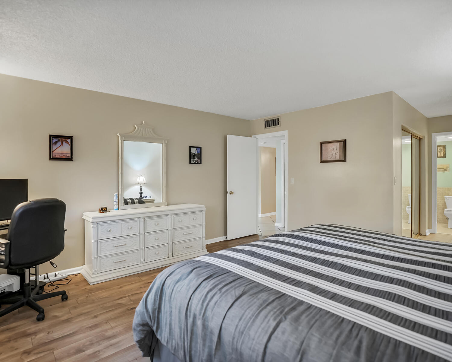 2061 NW 47th Terrace 103