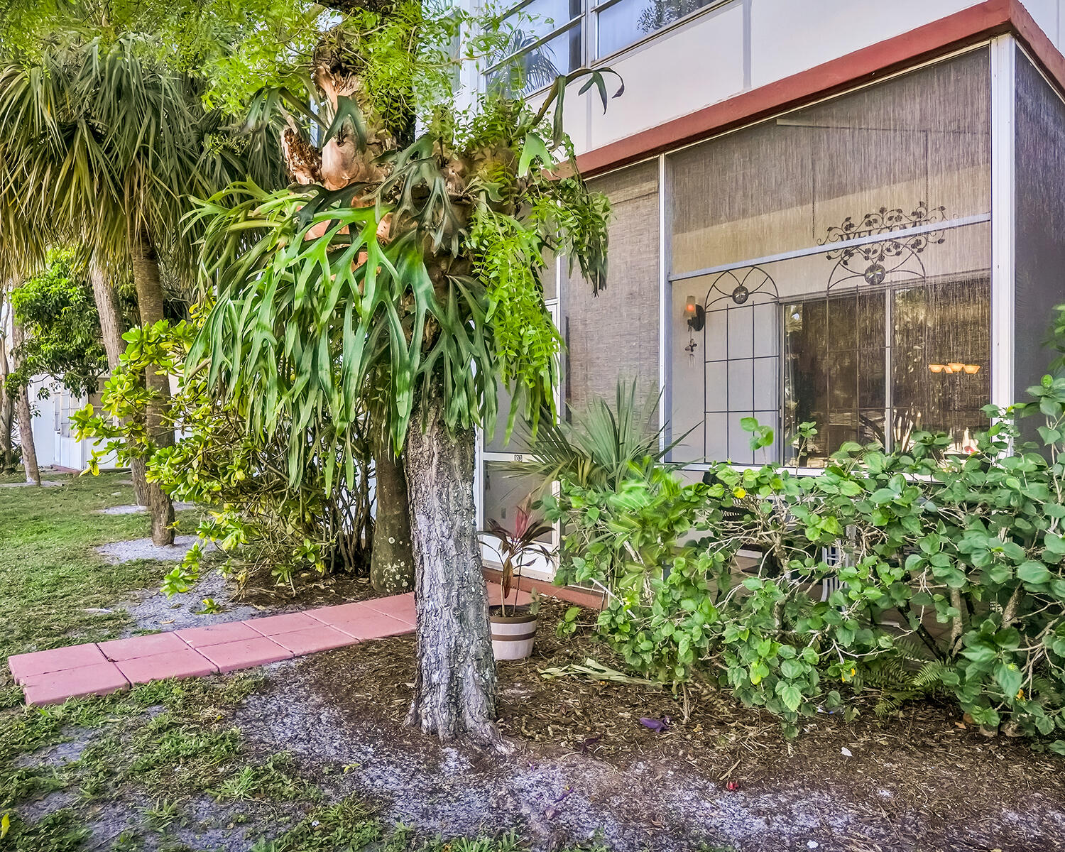 2061 NW 47th Terrace 103