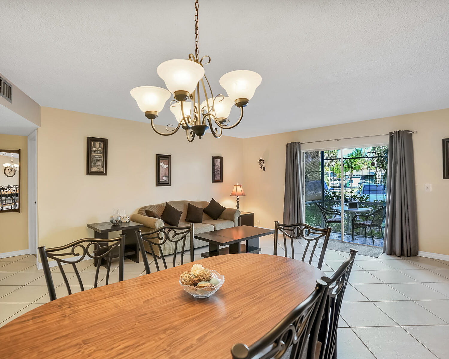 2061 NW 47th Terrace 103