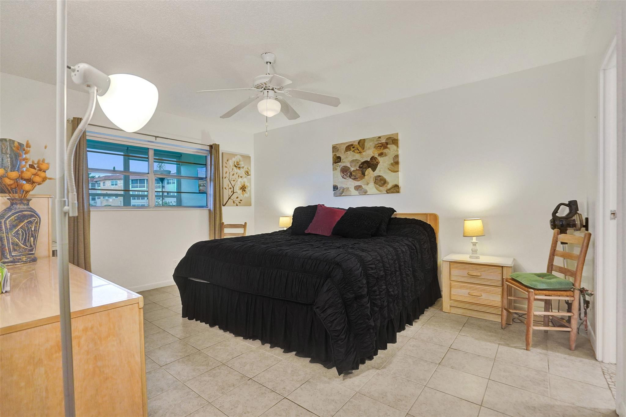 4706 NW 36th Street 409