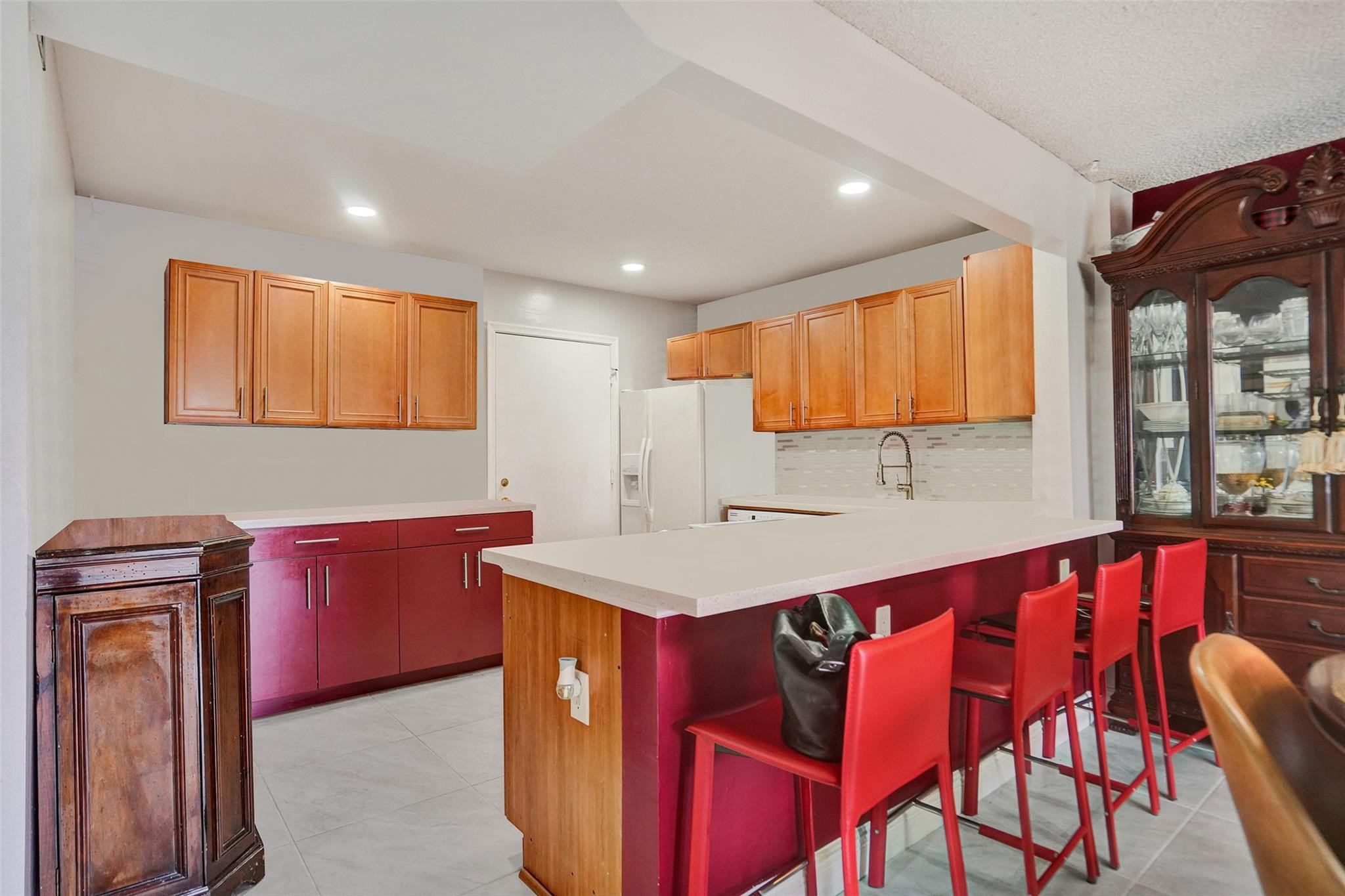 4851 NW 21st Street 405