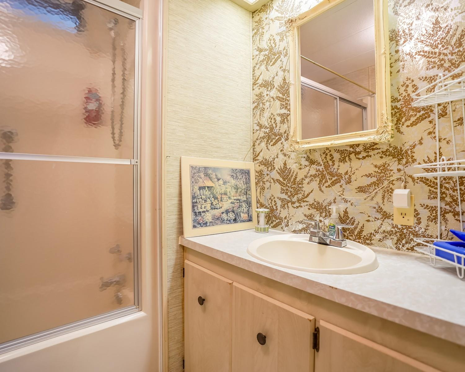8517 SW 16th Place