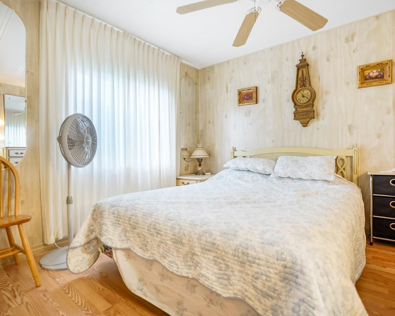 8517 SW 16th Place