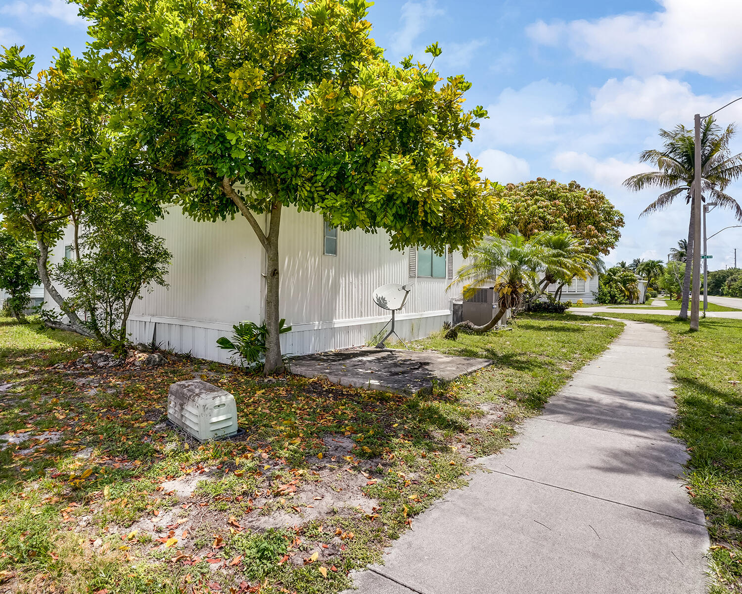 5311 SW 23rd Terrace