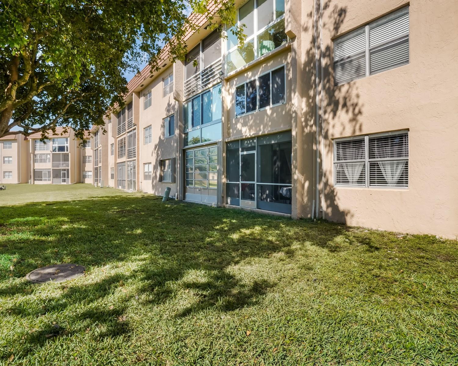 9281 Sunrise Lakes Boulevard Unit: 101