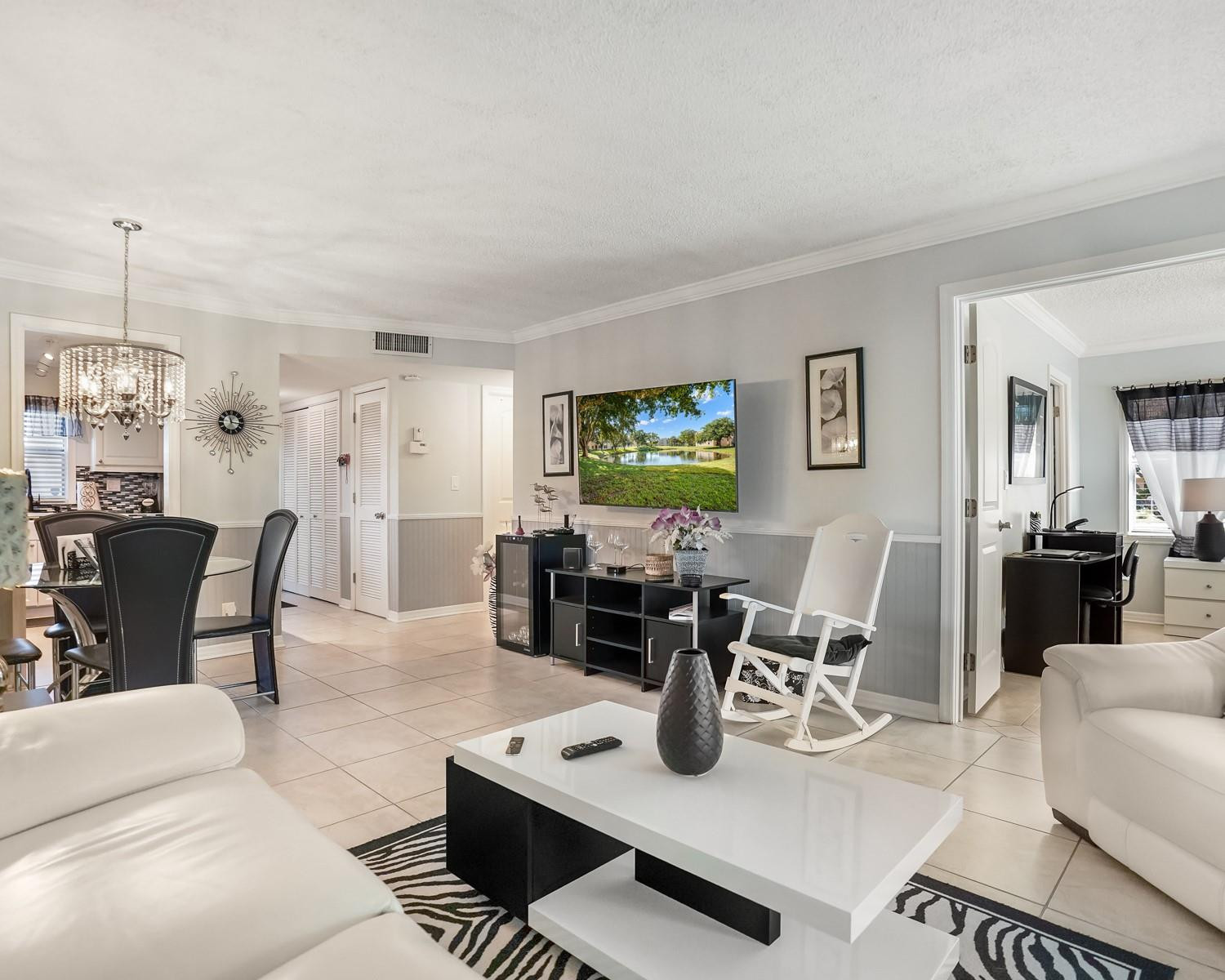 9281 Sunrise Lakes Boulevard Unit: 101