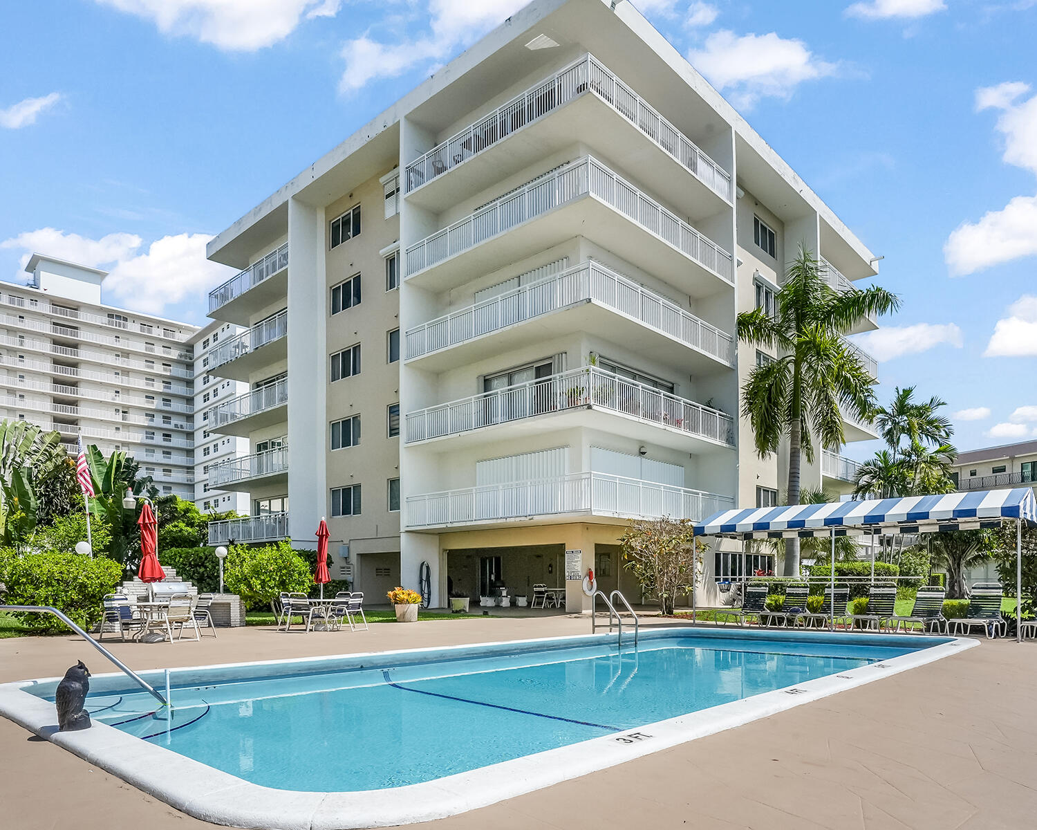 126 Golden Isles Drive 52A