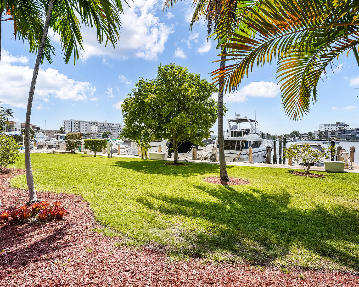 126 Golden Isles Drive 52A