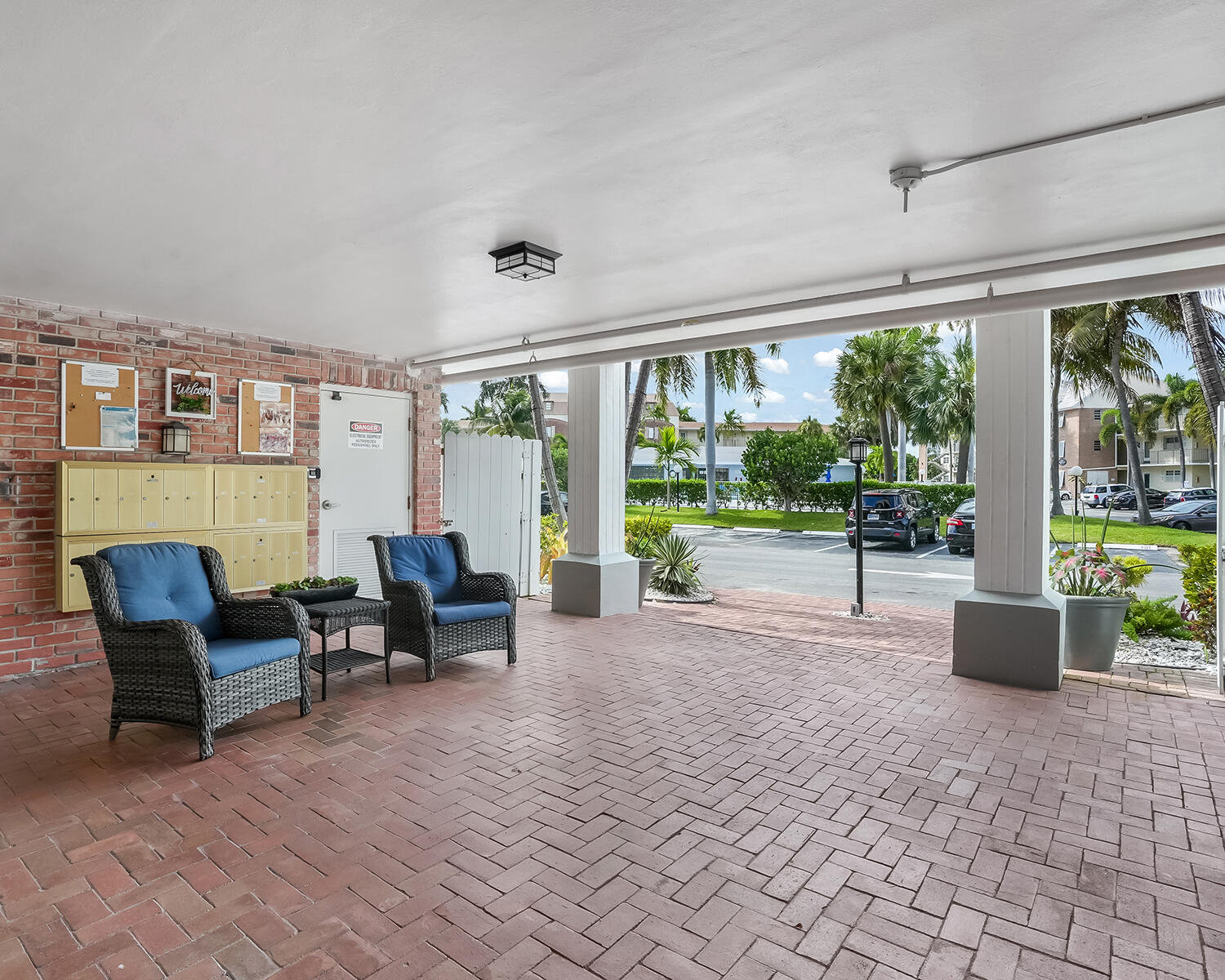 180 NE 12th Avenue 15E