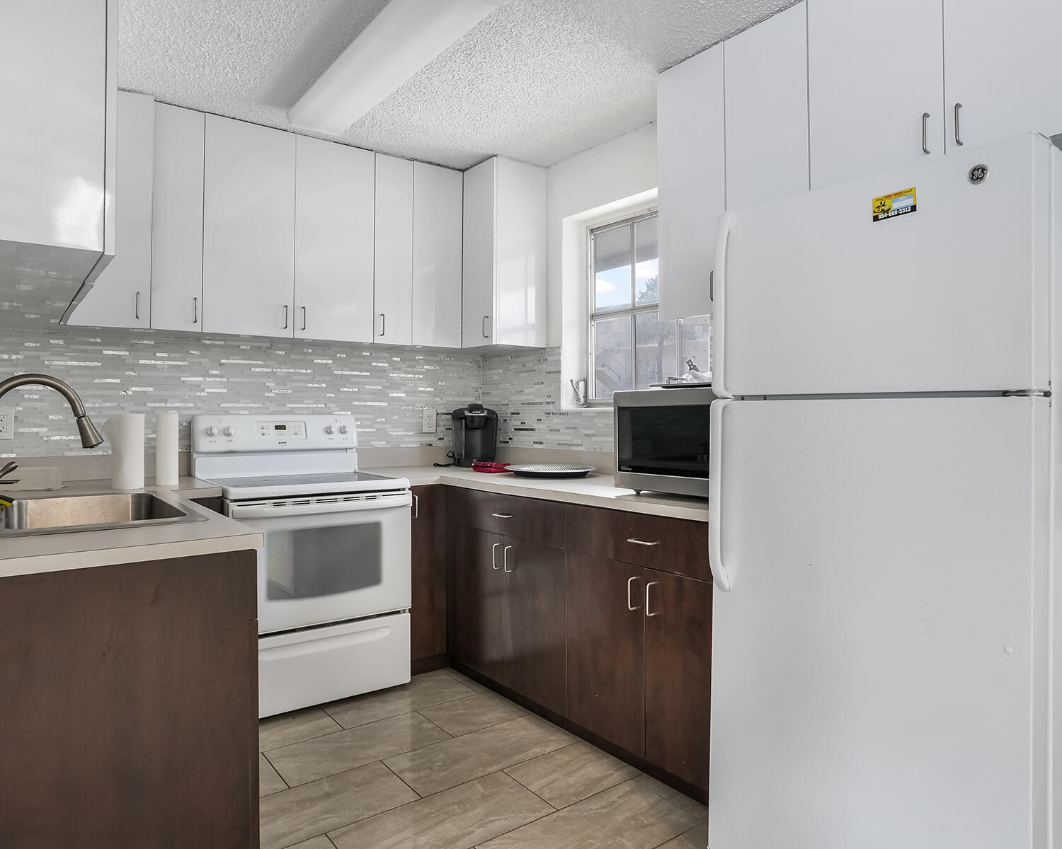 180 NE 12th Avenue 15E