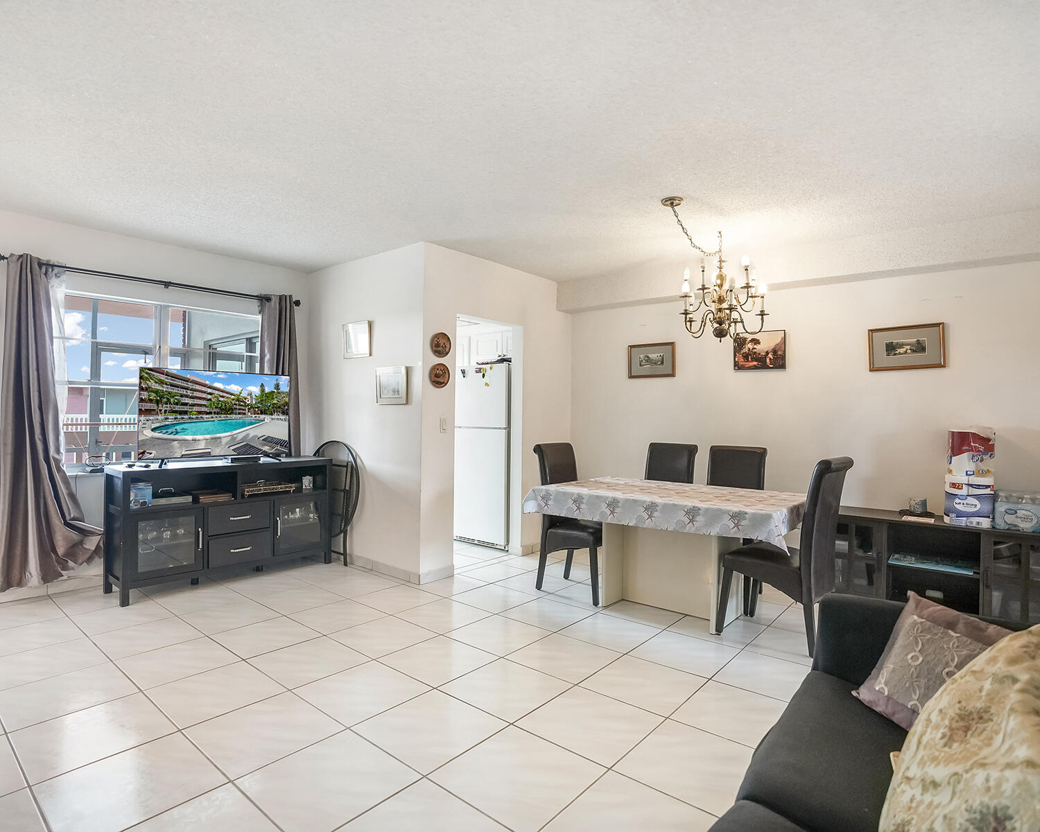 180 NE 12th Avenue 15E