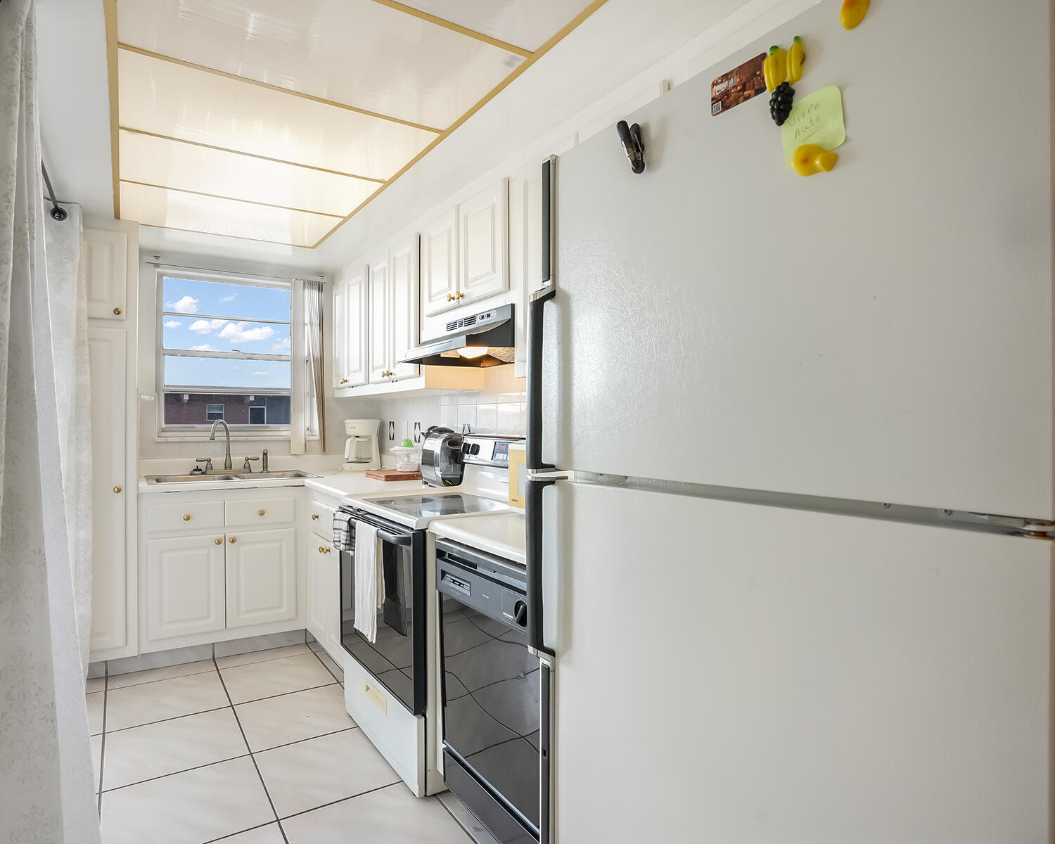 180 NE 12th Avenue 15E