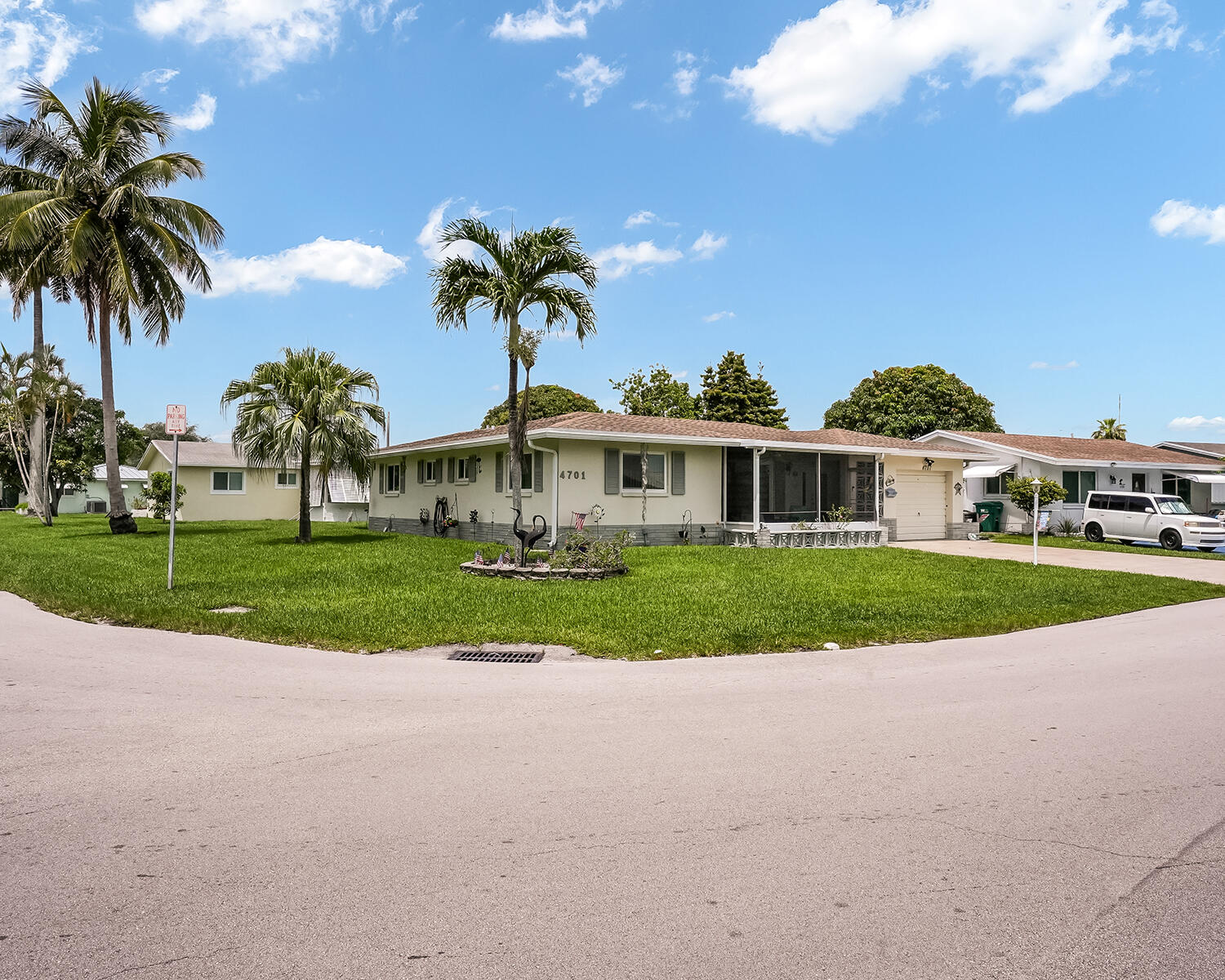 4701 NW 47th Terrace