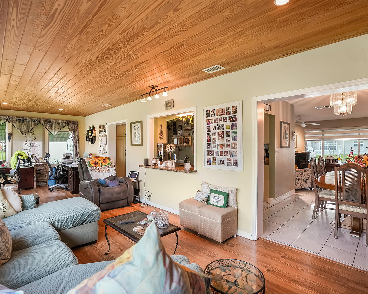 4701 NW 47th Terrace