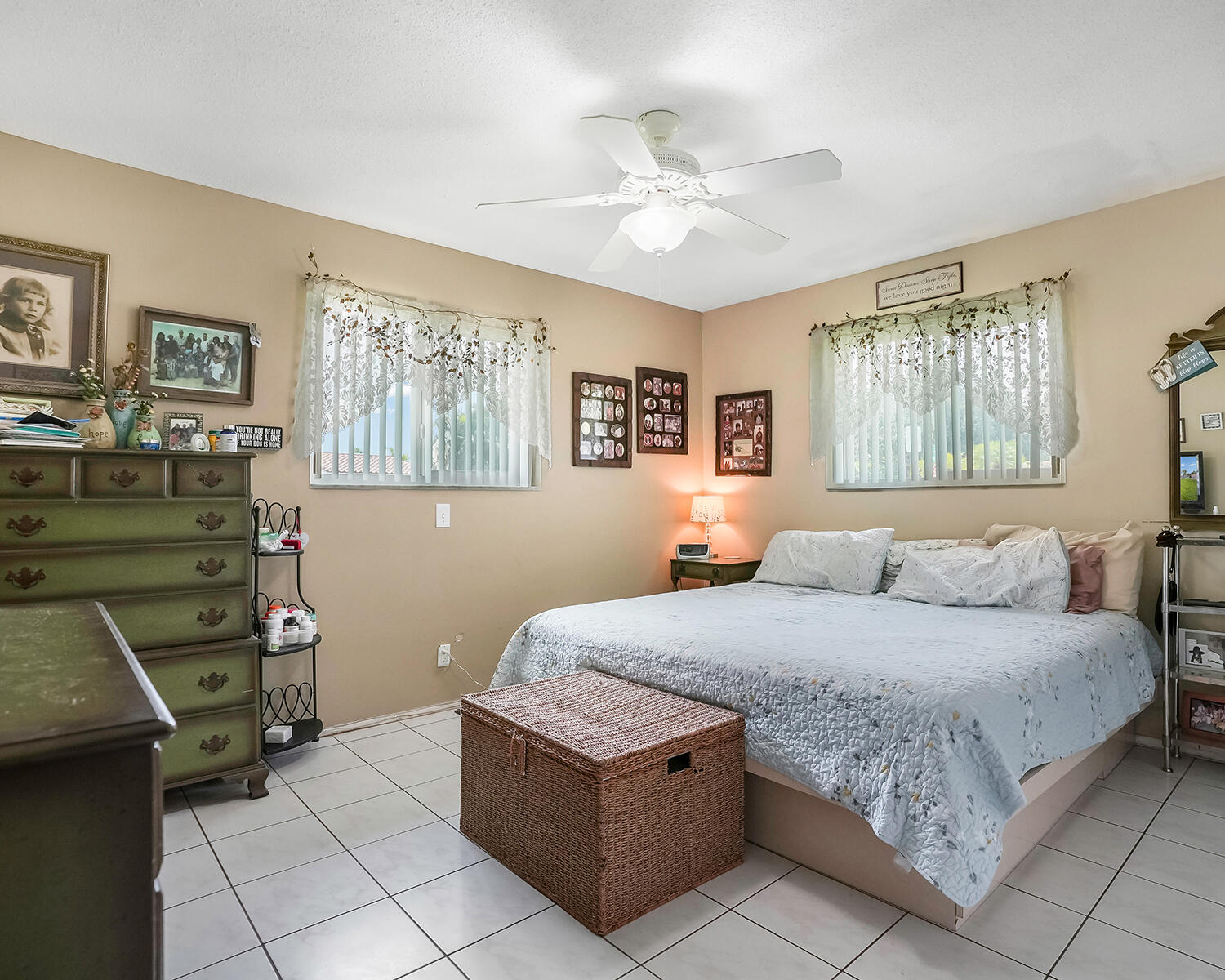 4701 NW 47th Terrace