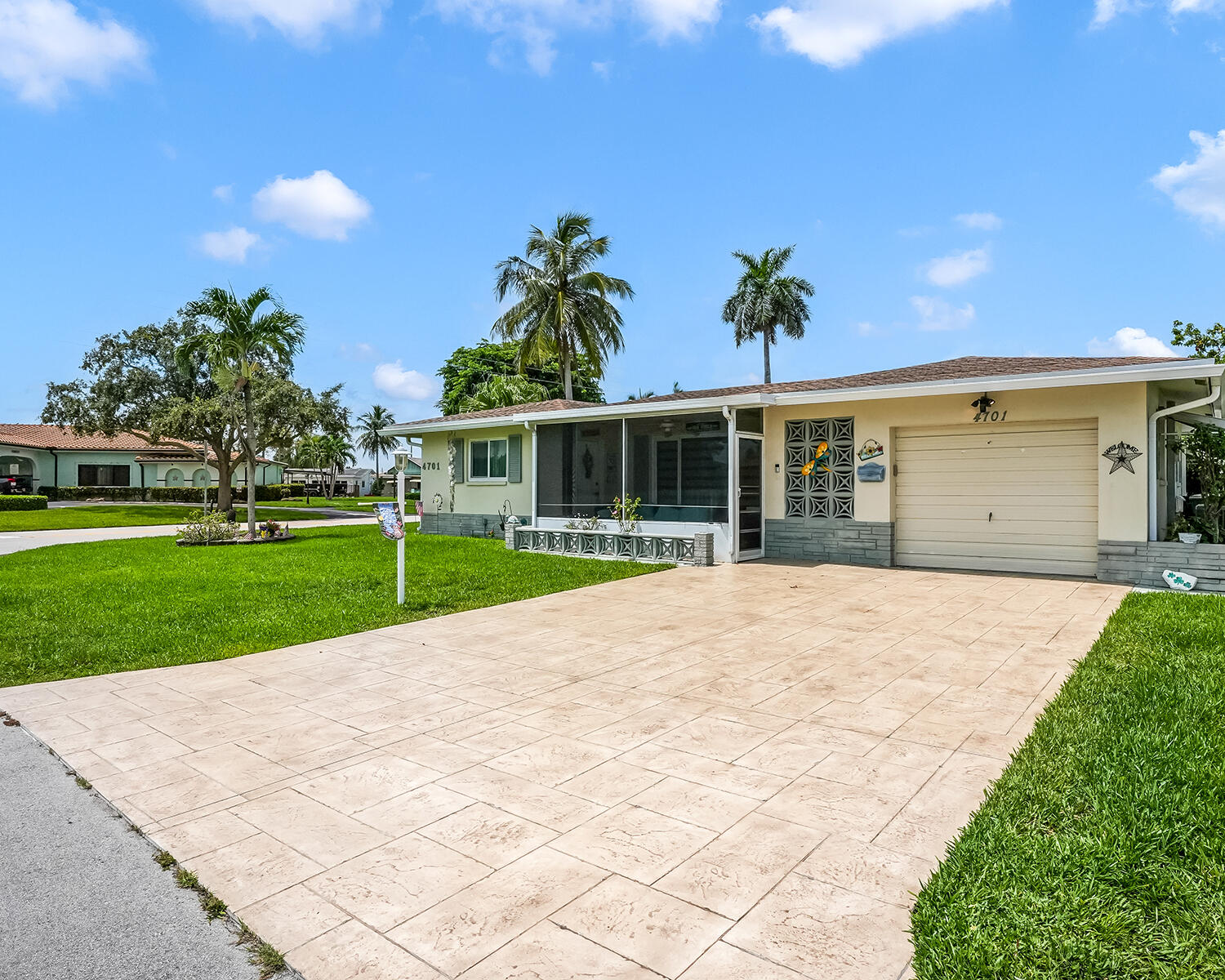 4701 NW 47th Terrace Tamarac Fl Us 33319 B26062856