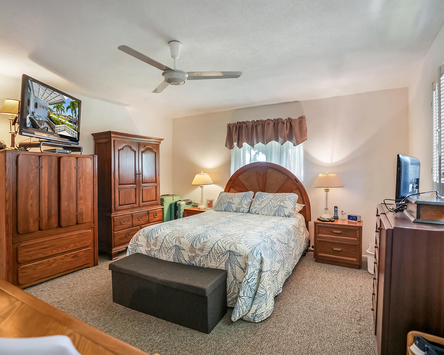 4703 NW 45th Court
