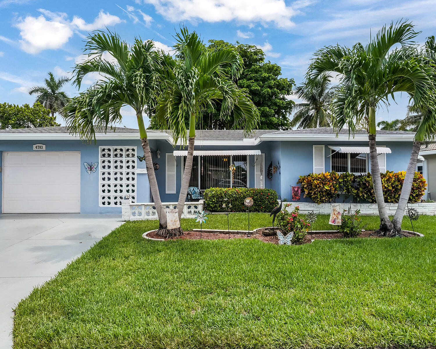 4703 NW 45th Court Tamarac Fl Us 33319 B26062877