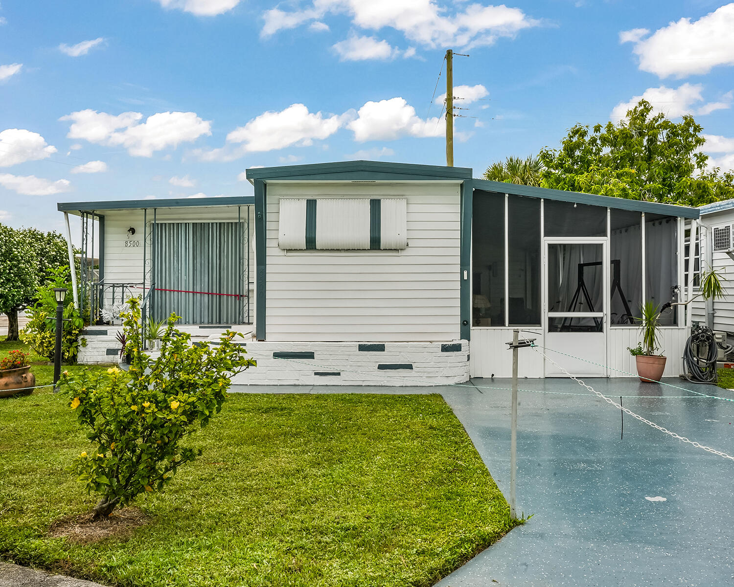 8500 SW 18th Place