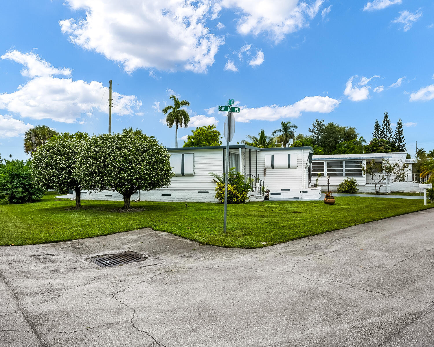 8500 SW 18th Place