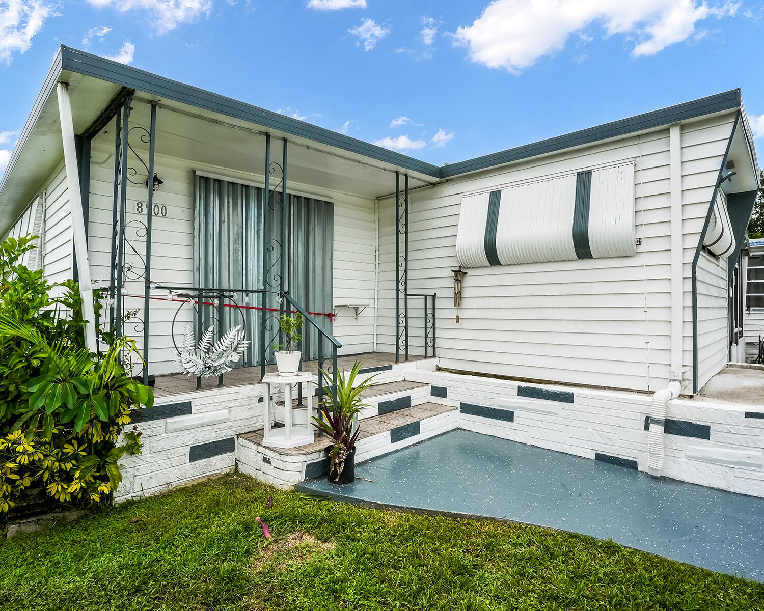 8500 SW 18th Place