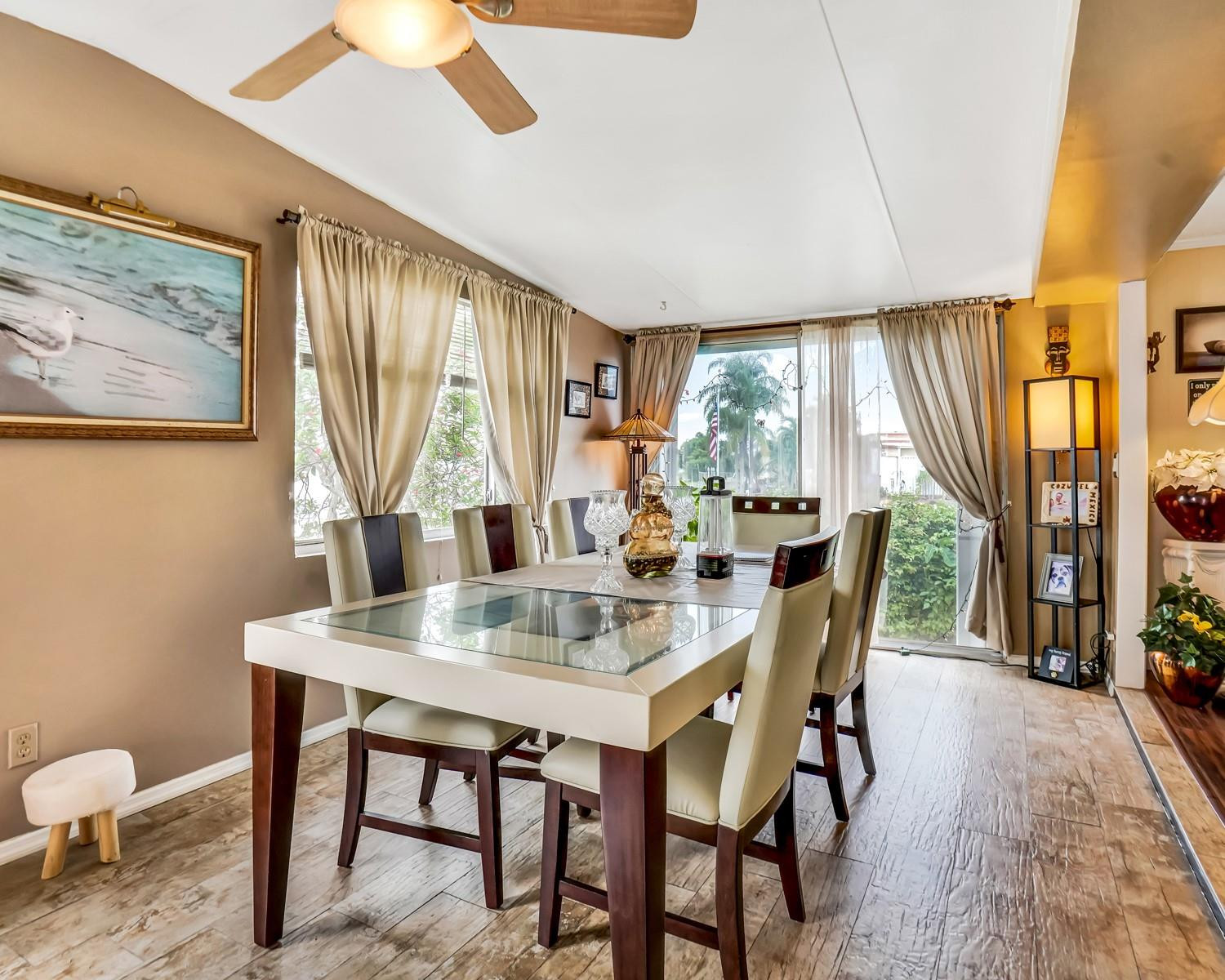 3055 Lakeshore Drive