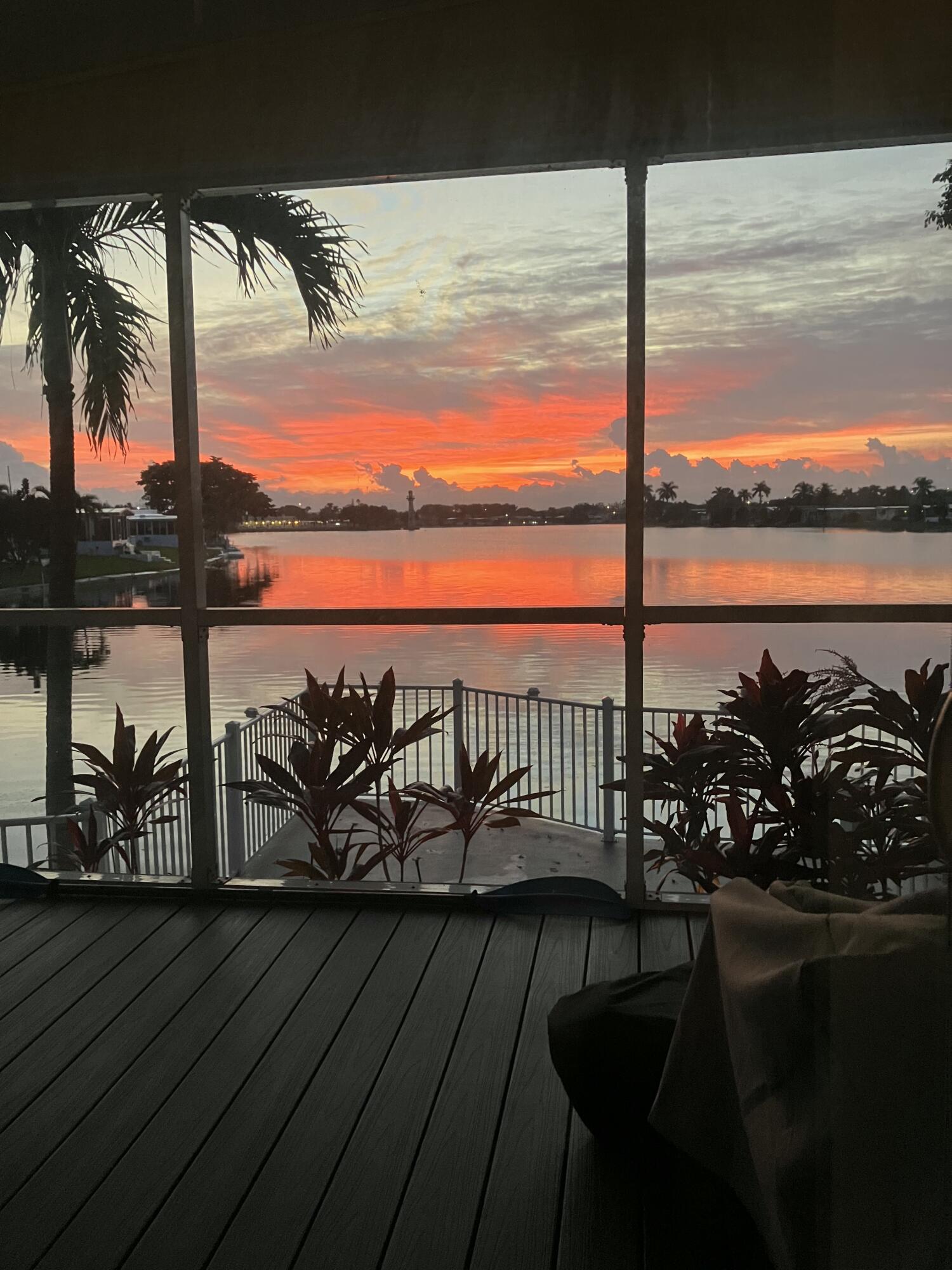 5420 Lagoon Drive
