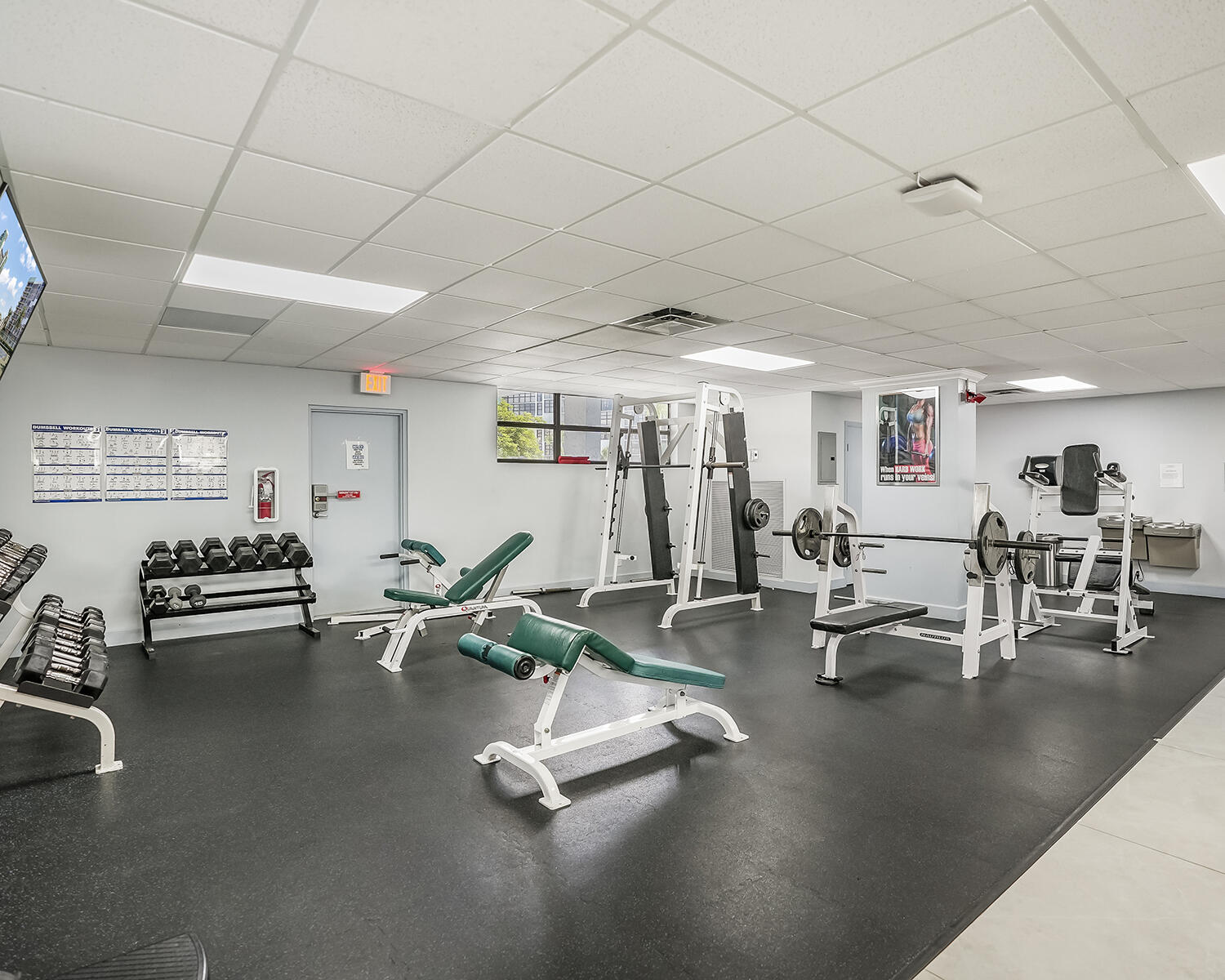 600 PARKVIEW Drive 703