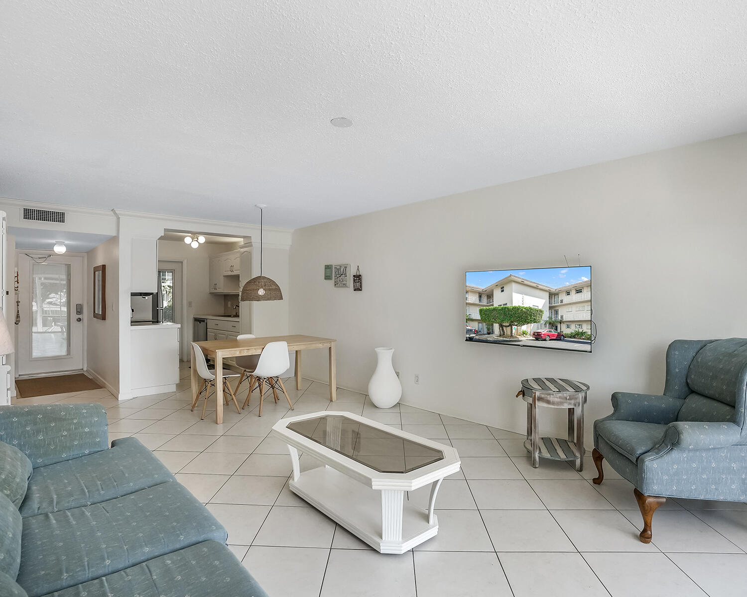 2600 DIANA Drive 107