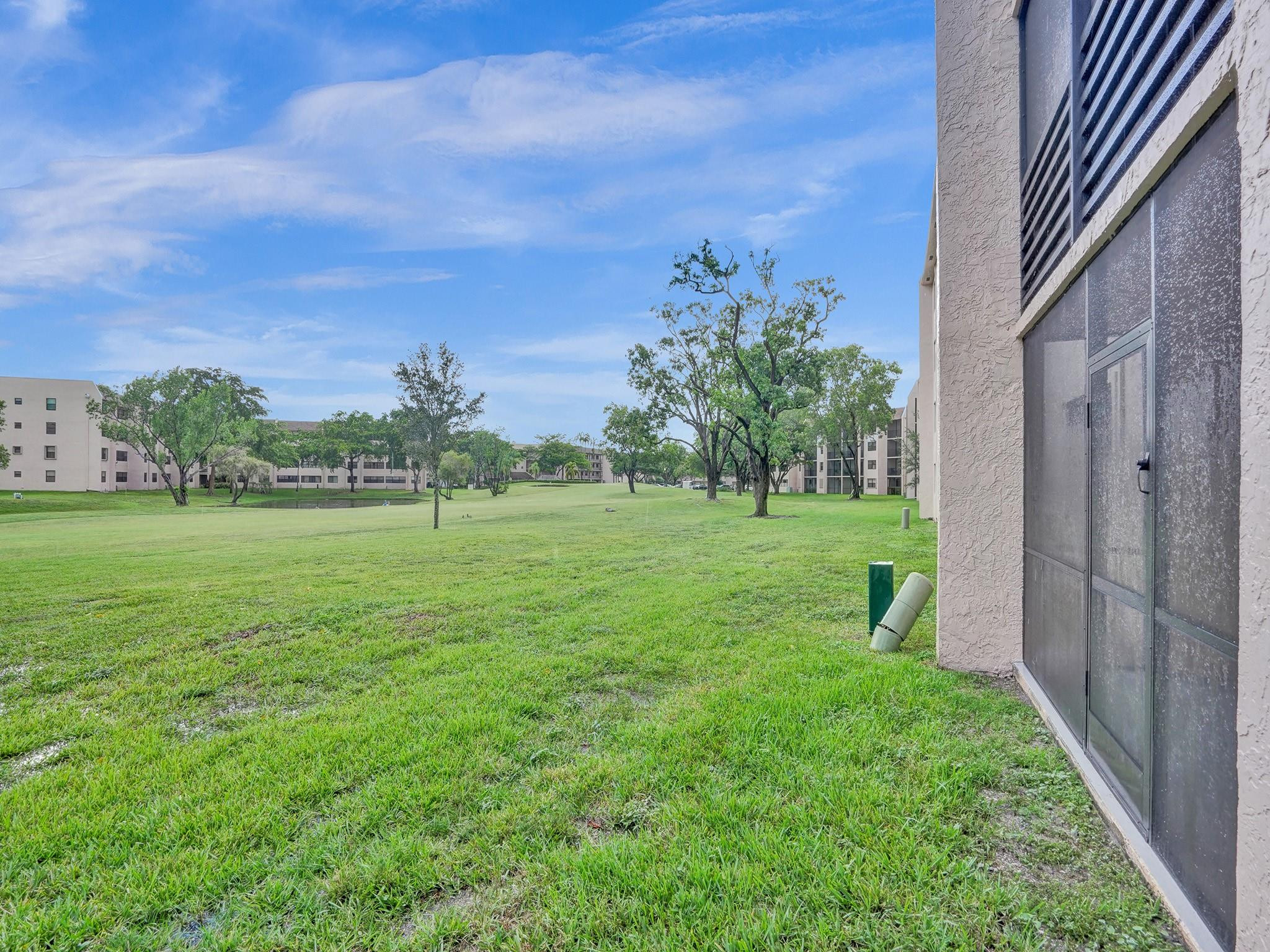 2748 NW 104th Ave 107