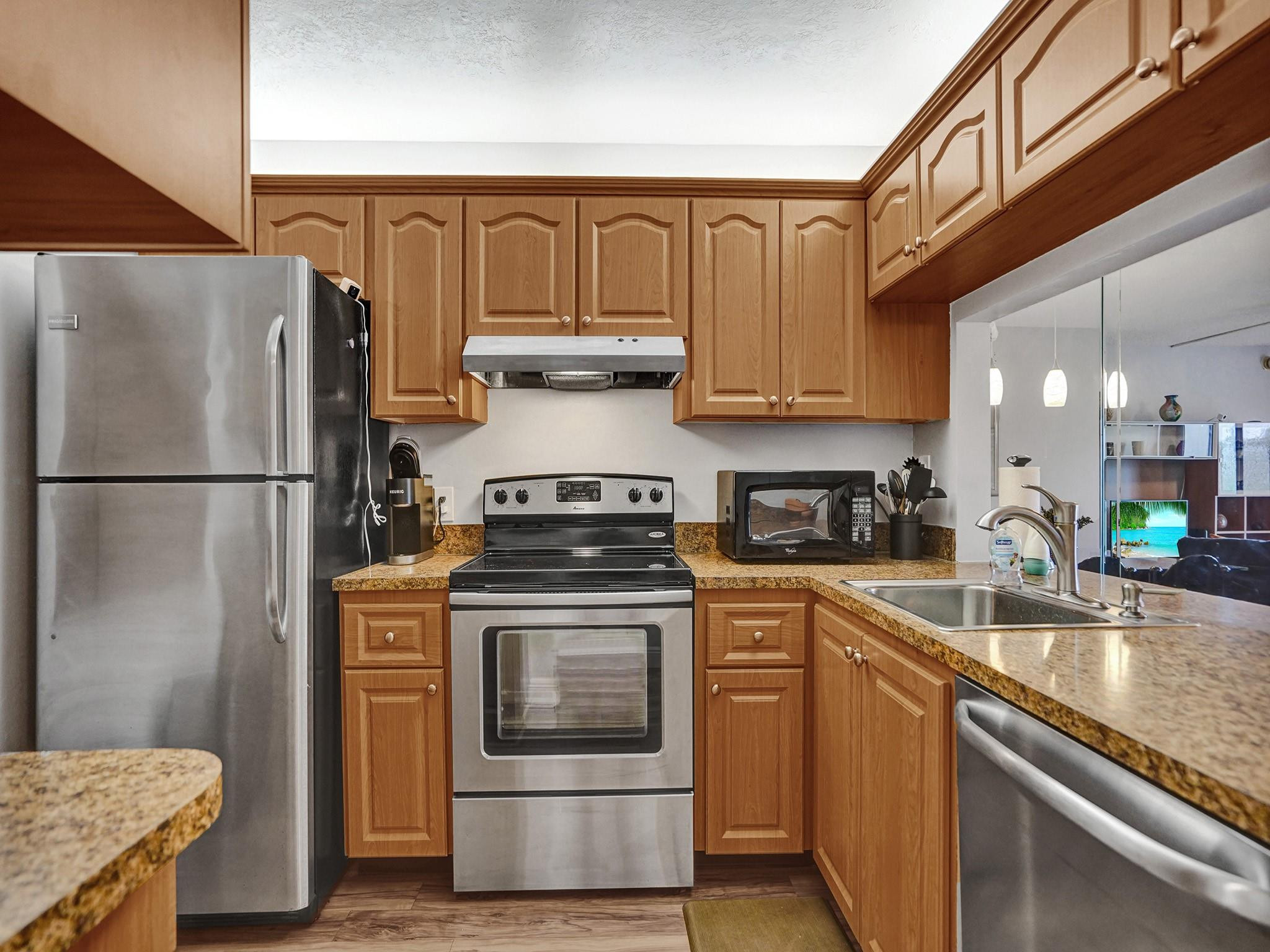 2748 NW 104th Ave 107