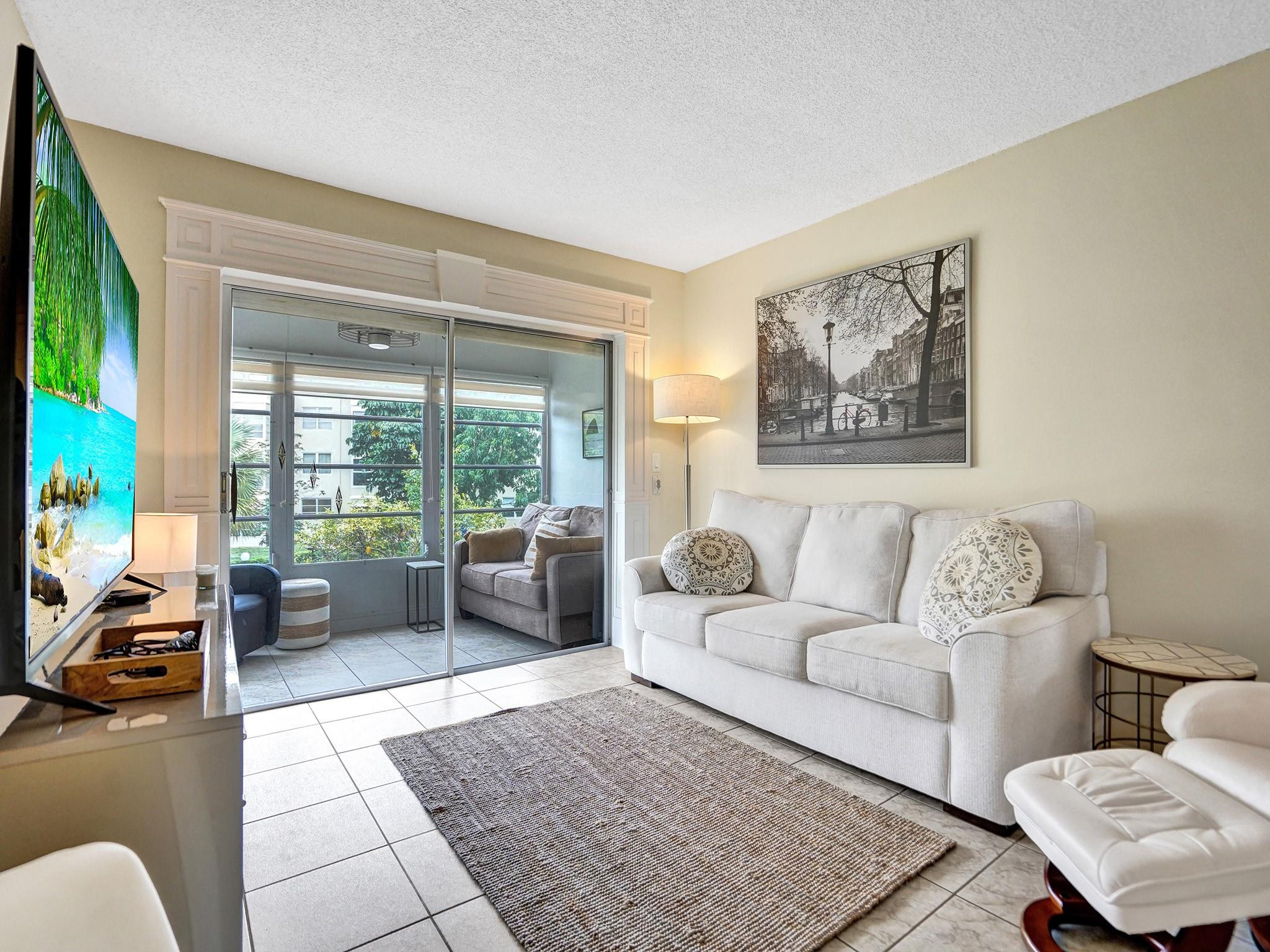 3051 NW 46th Ave 204