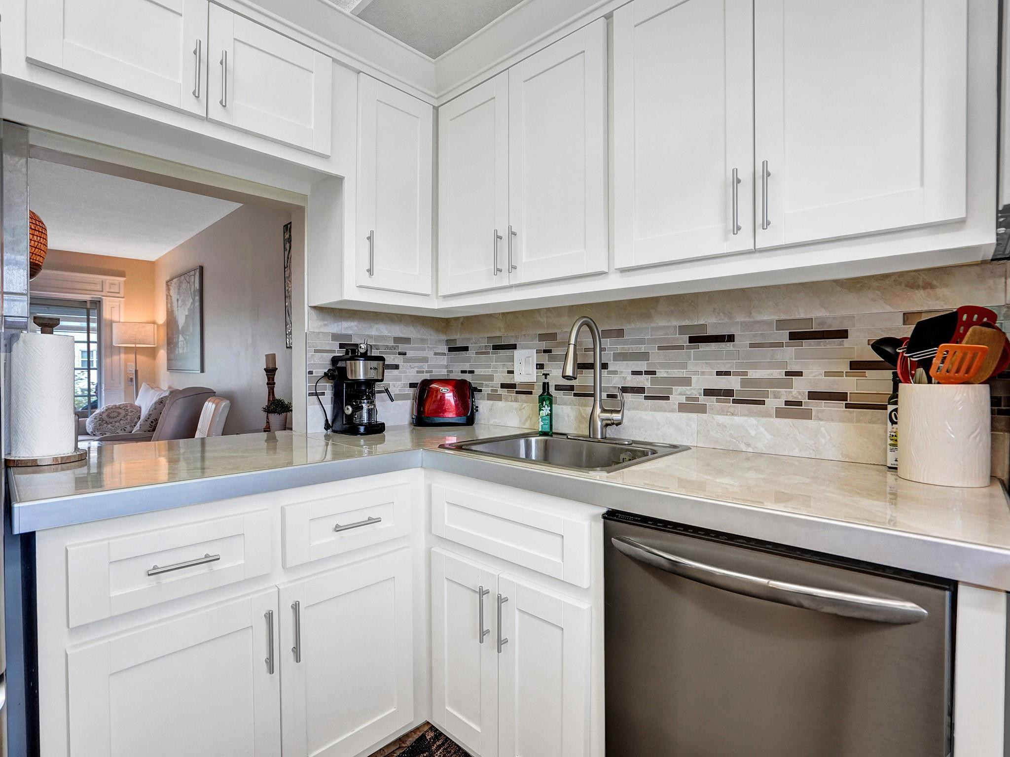 3051 NW 46th Ave 204