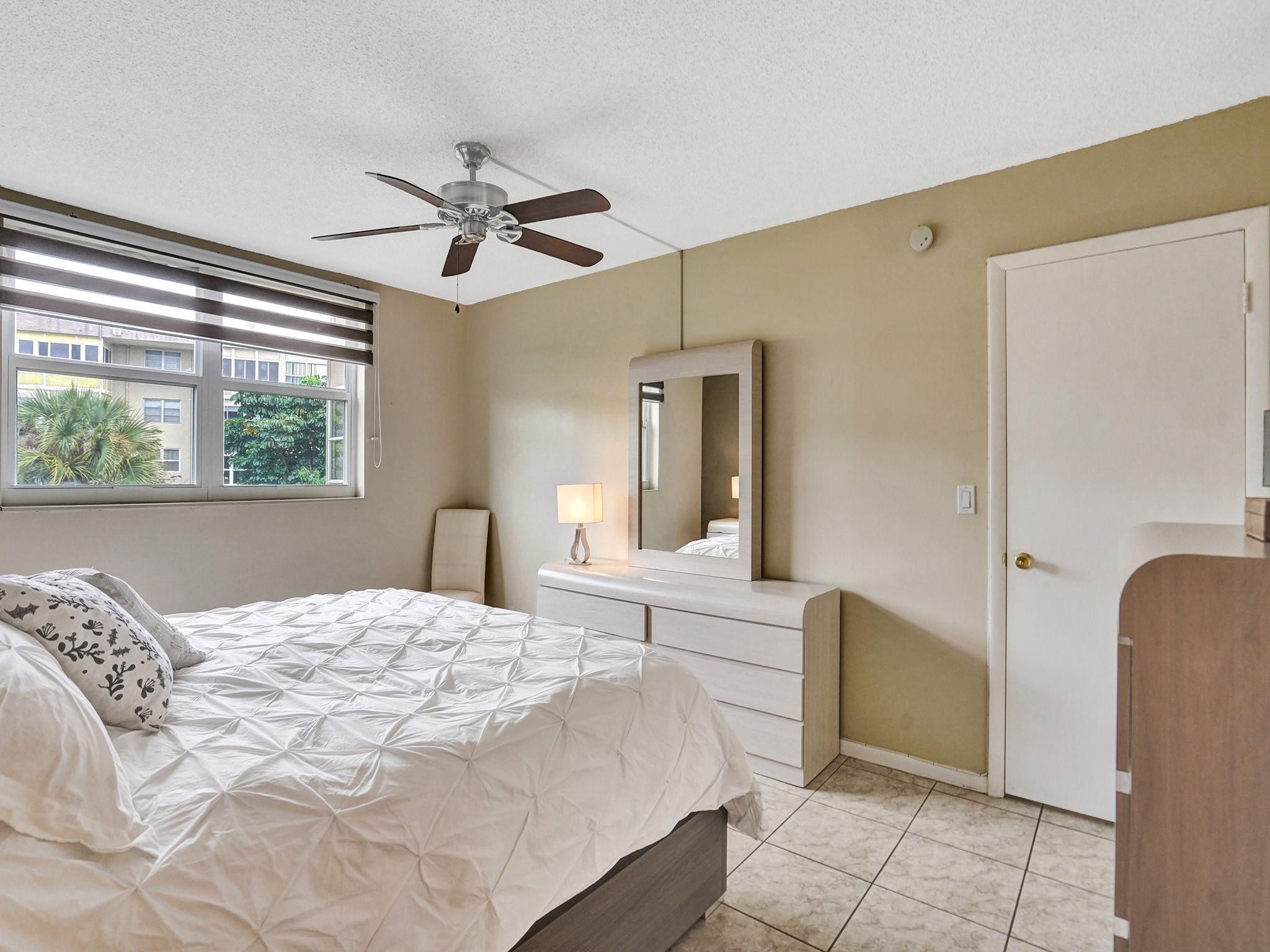 3051 NW 46th Ave 204