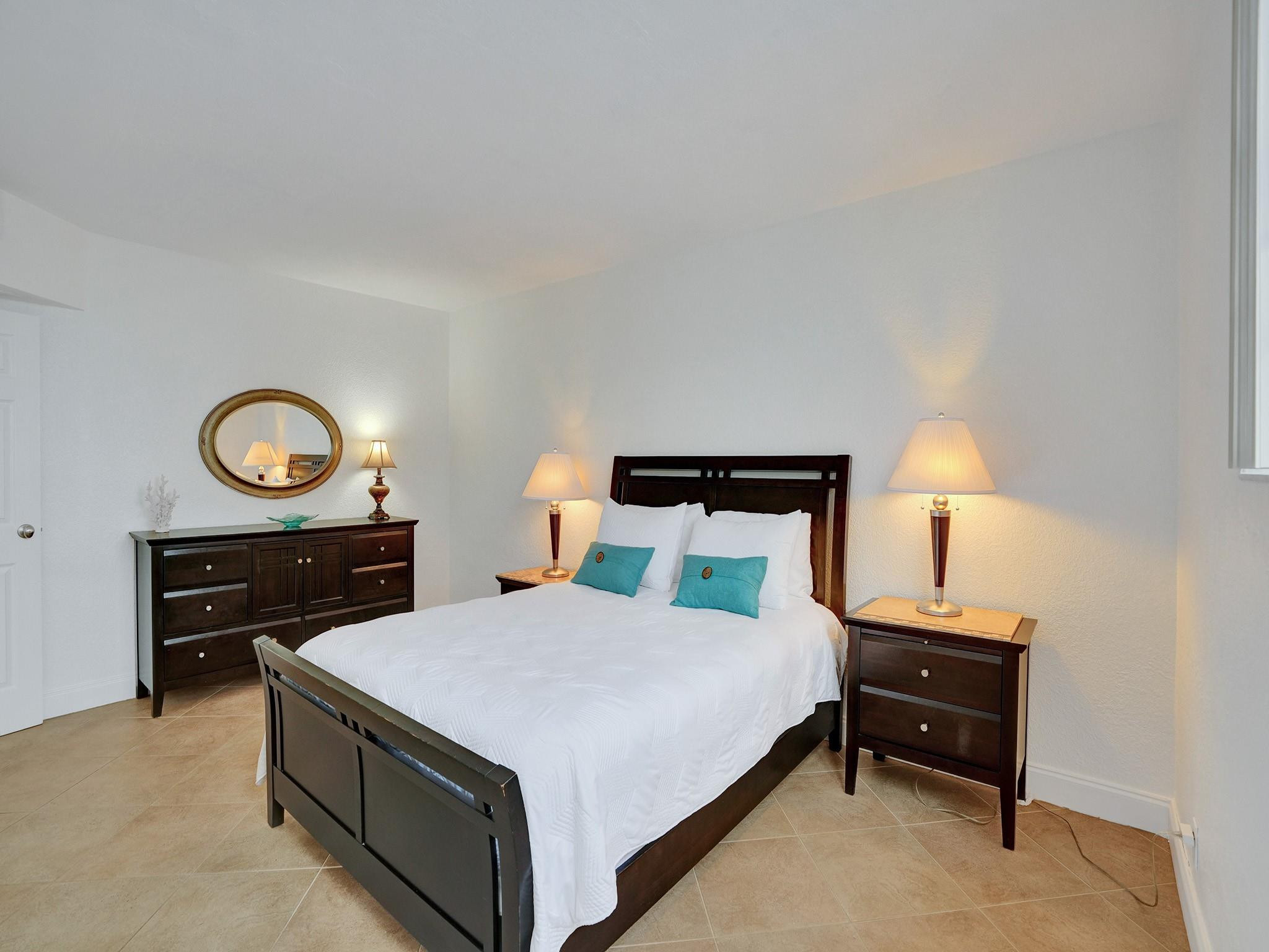 3801 S Ocean Dr 10G