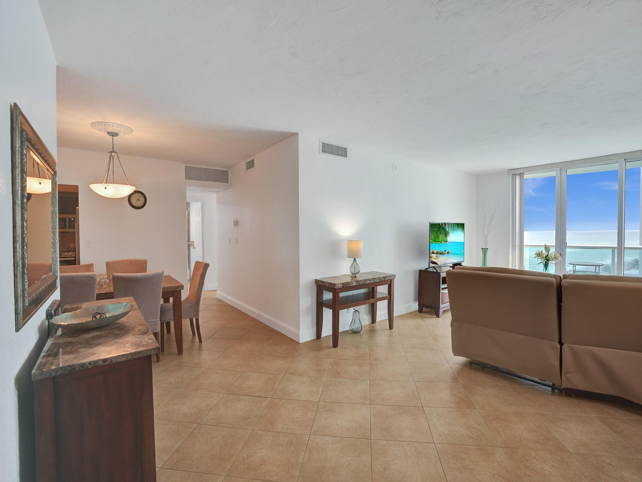 3801 S Ocean Dr 10G